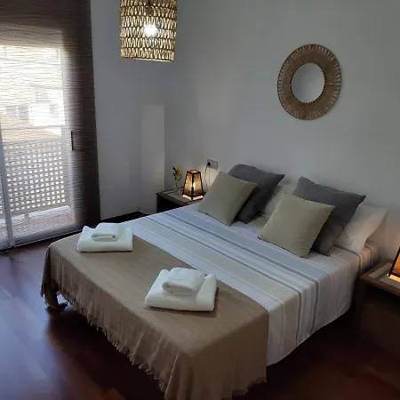 Apartamento Plaza De La Iglesia Deltebre Zewnętrze zdjęcie
